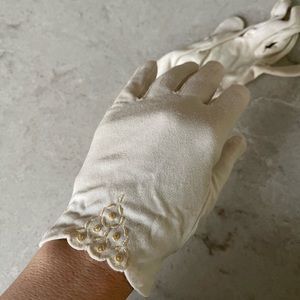 Vintage mid century white evening dress gloves Sz small